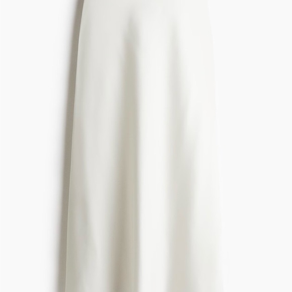 H&M Cream Satin Skirt - Picture 4 of 6